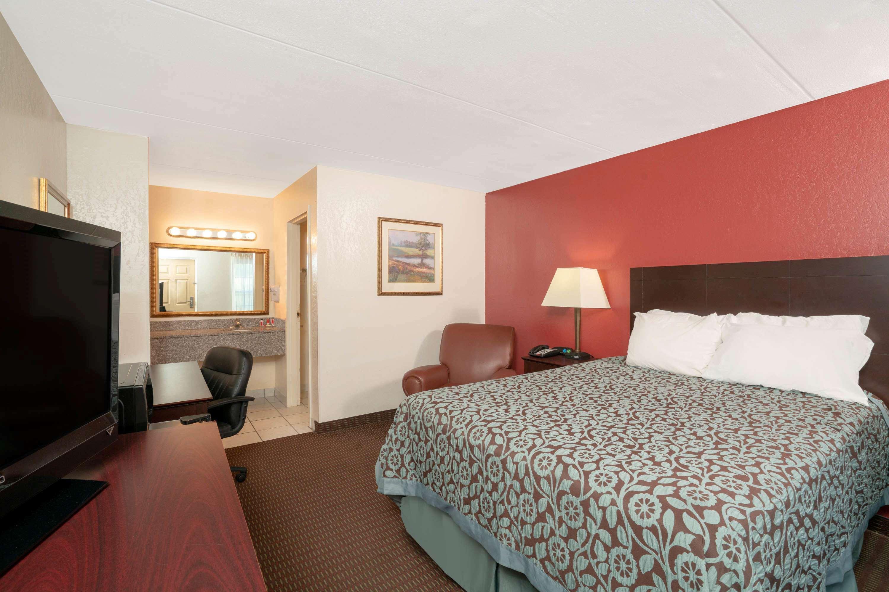 Days Inn By Wyndham Cave City Ngoại thất bức ảnh