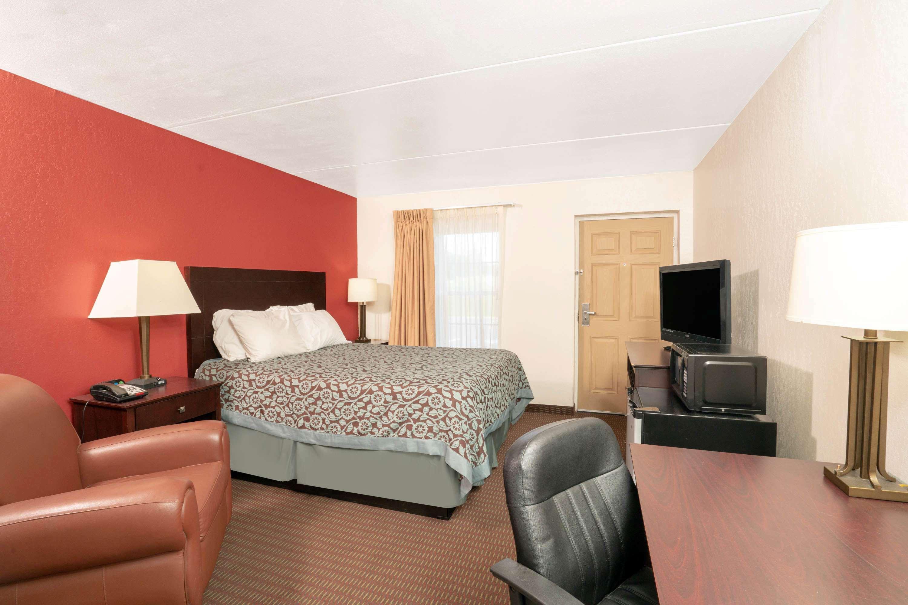 Days Inn By Wyndham Cave City Ngoại thất bức ảnh