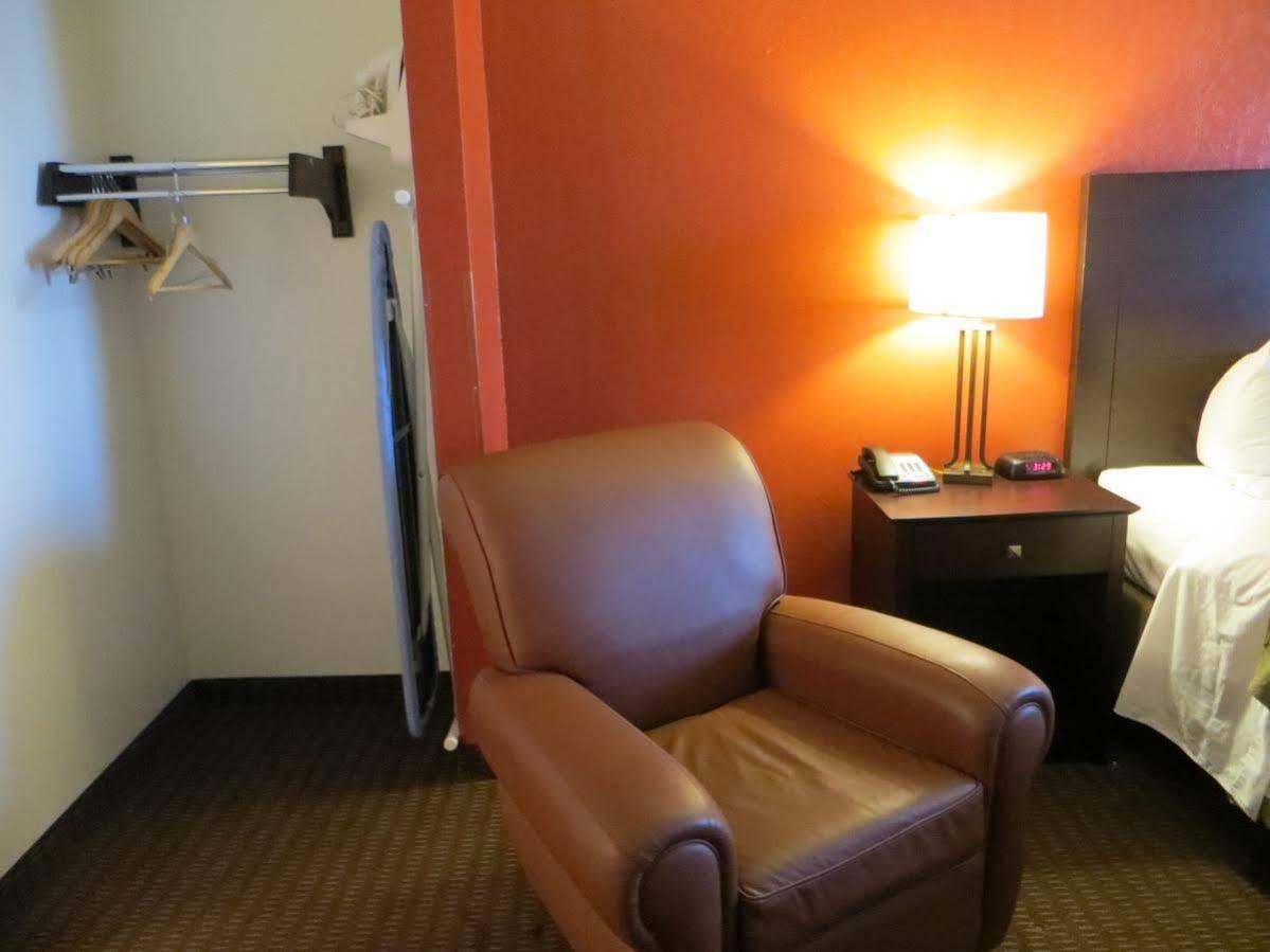 Days Inn By Wyndham Cave City Ngoại thất bức ảnh